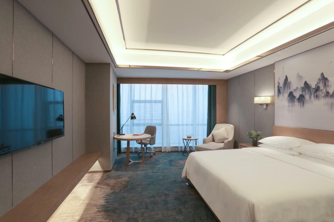 Venus Royal Hotel Foshan Kuiqi Road Metro Station Екстер'єр фото